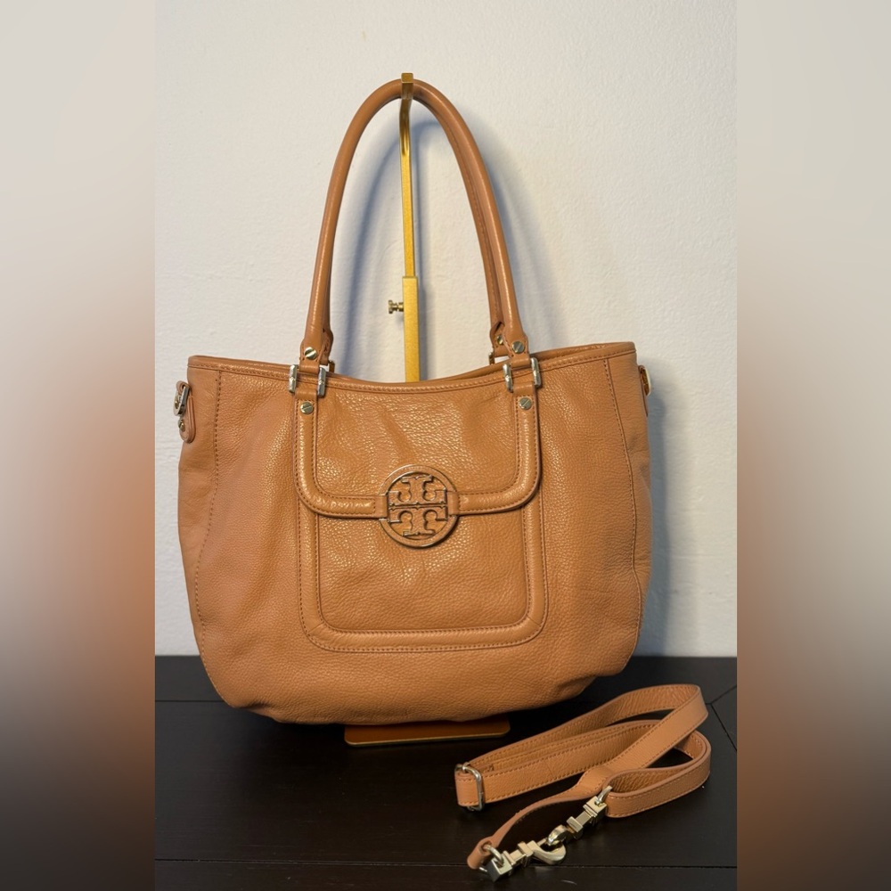 Tory Burch Amanda Pebbled Leather Tote  Crossbody Bag Camel Tan